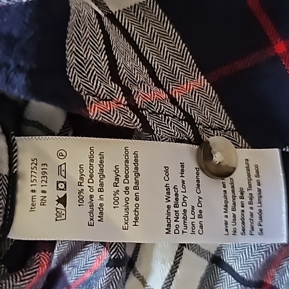 AWESOME JACKS GIRLFRIEND NY SLEEVELESS FLANNEL SHIRT - Picture 4 of 7